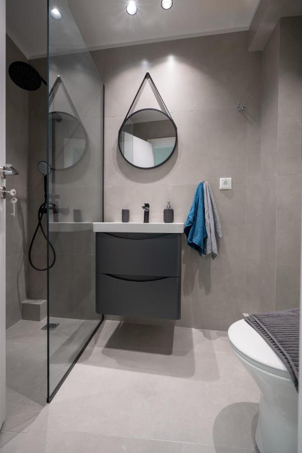 Monastiraki Metro St 2 Bedrooms 6 Pers By Mps Афины Экстерьер фото